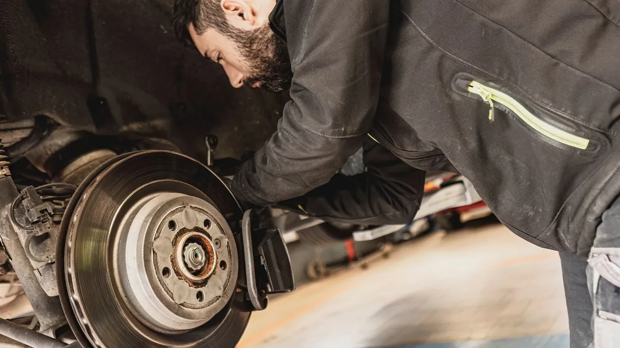 brake master cylinder